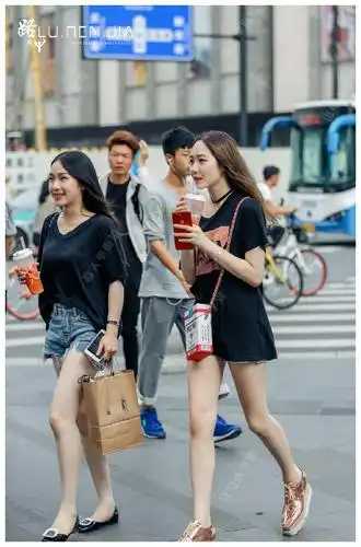 未来可期！班凯罗&小瓦接连8场同砍20+ 追平鲨鱼便士并列队史榜首