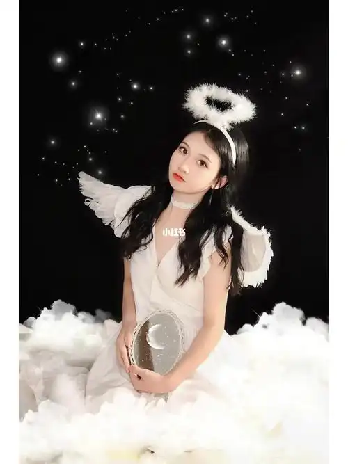 明天火箭支持率最高，因为快船球迷，森林狼球迷，灰熊球迷，湖人球迷都支持火箭！哈哈
