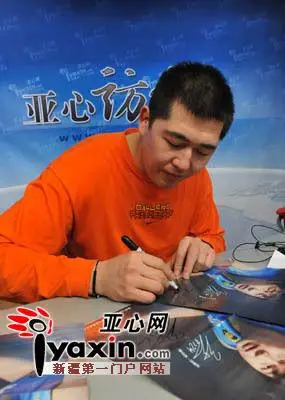 今天是防卫大闸⛓️快船官方晒出赢球海报 哈登成为封面人物